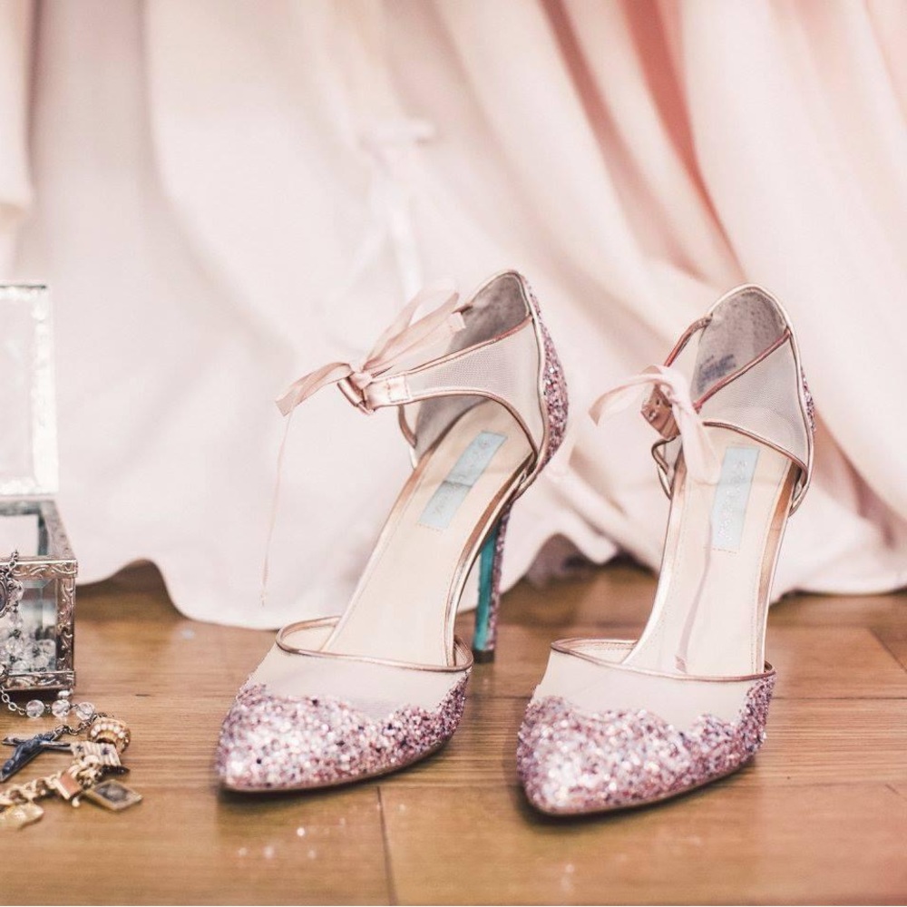 Betsey Johnson blue sole heels